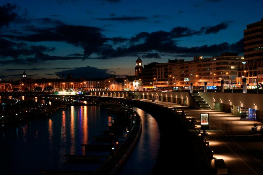 2 Towers Apartment Ponta Delgada  Exterior photo